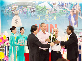 Sales soar as Vietnam Airlines celebrates soft launch of King Power Traveler duty free programme